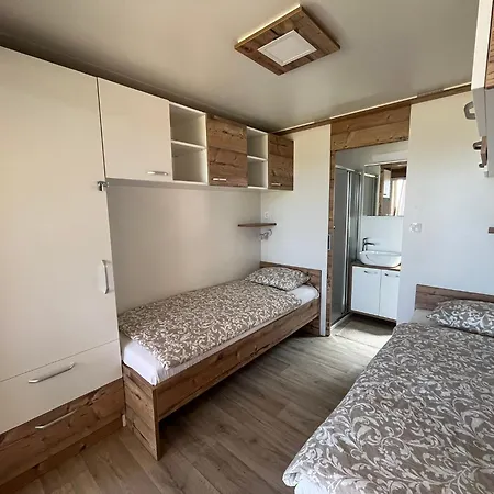 Mimosa Luxury Mobile Homes Sveti Juraj Exterior photo